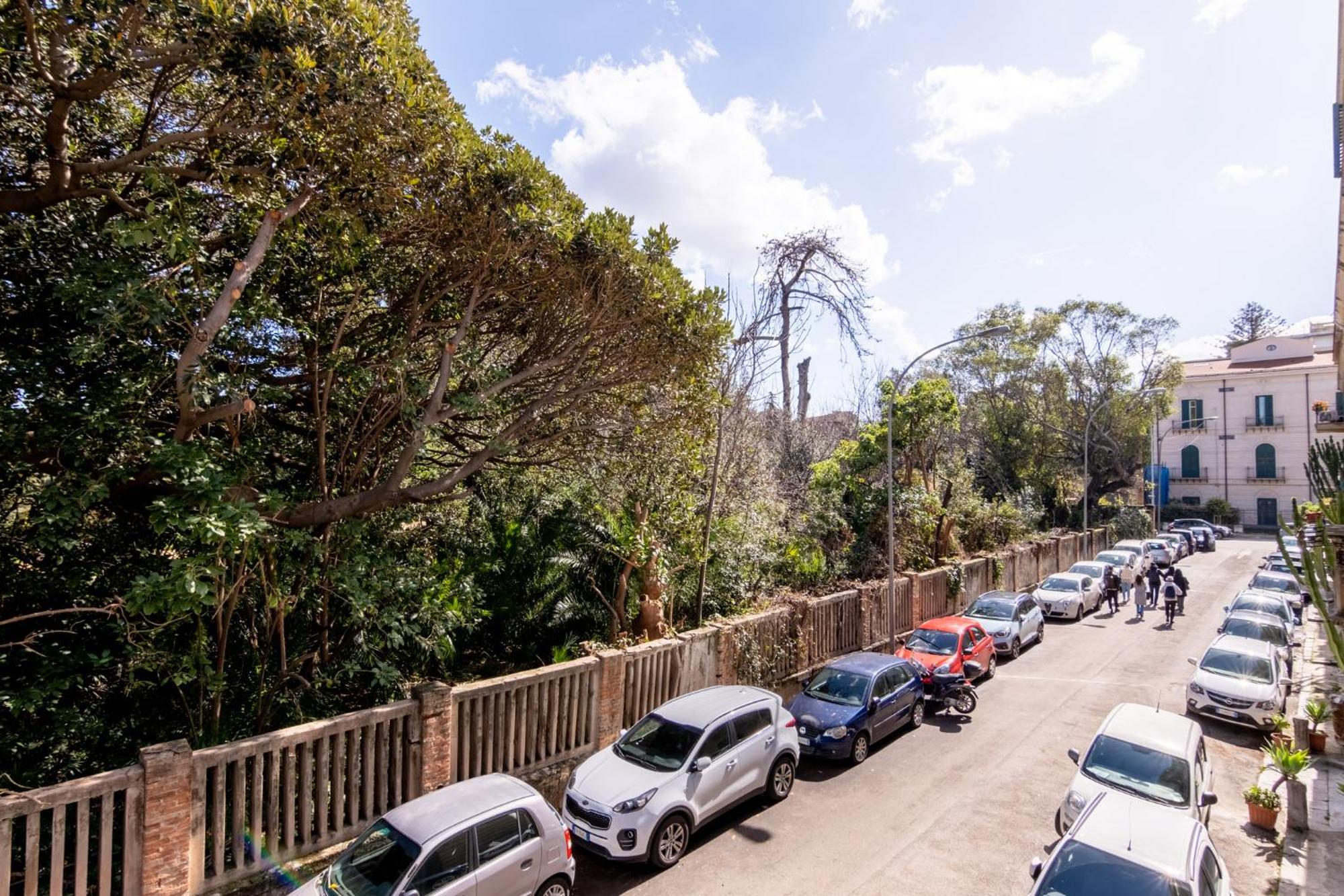 La Dimora Del Conte, Immersa Nel Verde In Centro Citta Palermo Kültér fotó